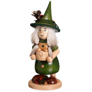DWU Smoke woman with cooking pot green