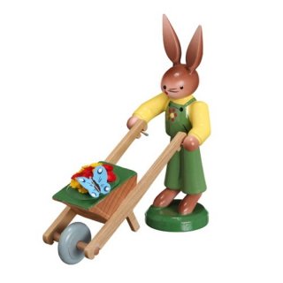 ESCO Hase mit Blüte in Schubkarre