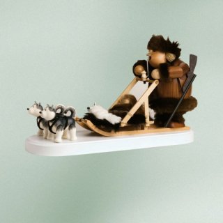 KWO Smoker Eskimo with dogsledding