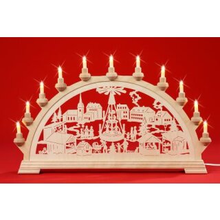 Taulin candle arch Chritmas market with pyramid