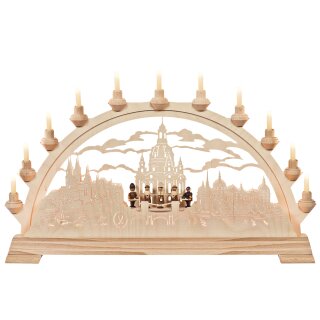 Taulin candle arch Saxonia arch with carolers figures