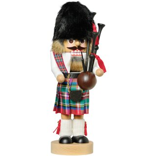 KWO nutcracker scot