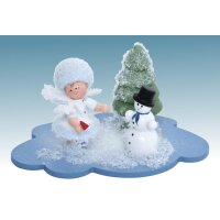 Kuhnert snowflake with snowman on the cloud