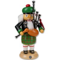 Müller nutcracker scot with bagpipes