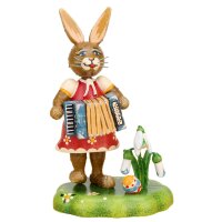 Hubrig Musikant - Hasenmädchen mit Akkordeon