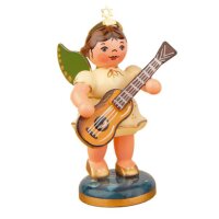 Hubrig angel with classical guitar 